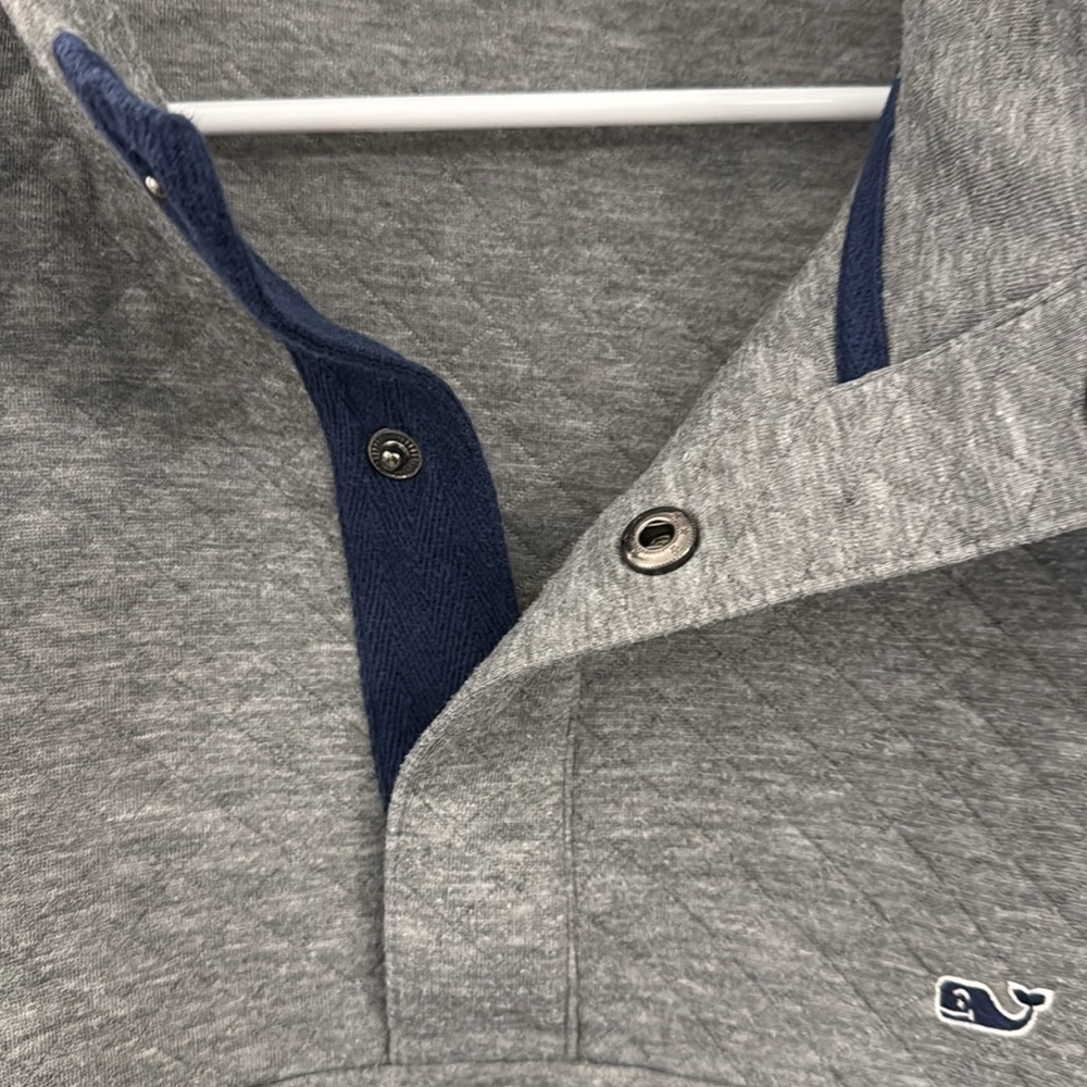 Vineyard Vines 3/4 Button Pull Over. - image 3
